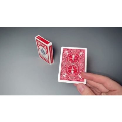 Calen Morelli - Optical Deceptions : Balancing Card